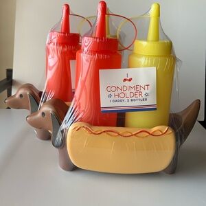Condiment Holder - Weenie Dog in Hotdog Bun 🌭